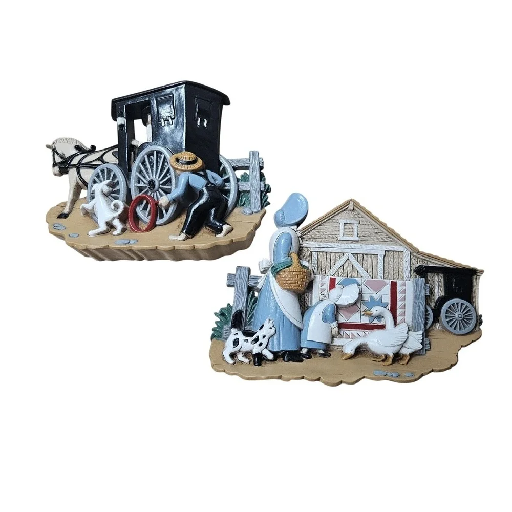 VTG Burwood Amish Barn Wall‎ Plaques Set 2 Farmhouse Decor Barn Quilt 90s USA